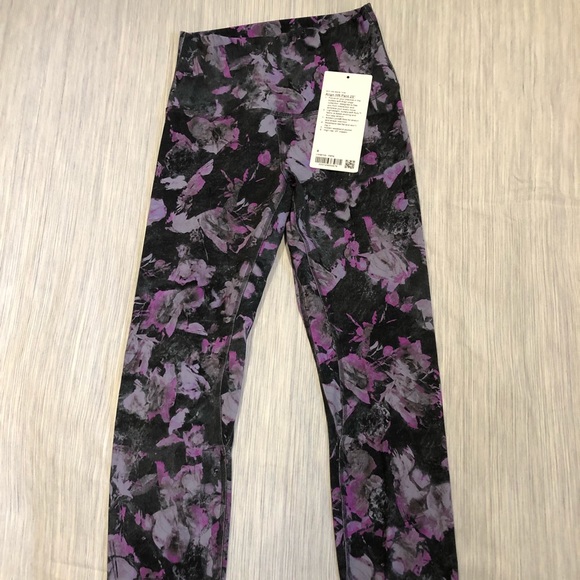 Brand New Lululemon Align Pant II 25" - Picture 2 of 6